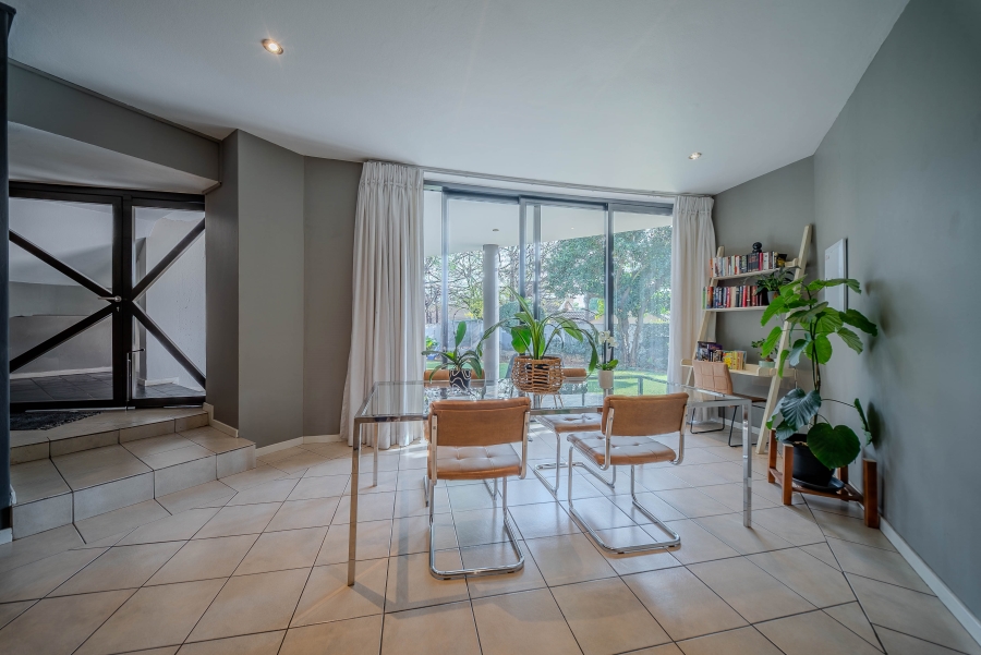 5 Bedroom Property for Sale in Lynnwood Glen Gauteng