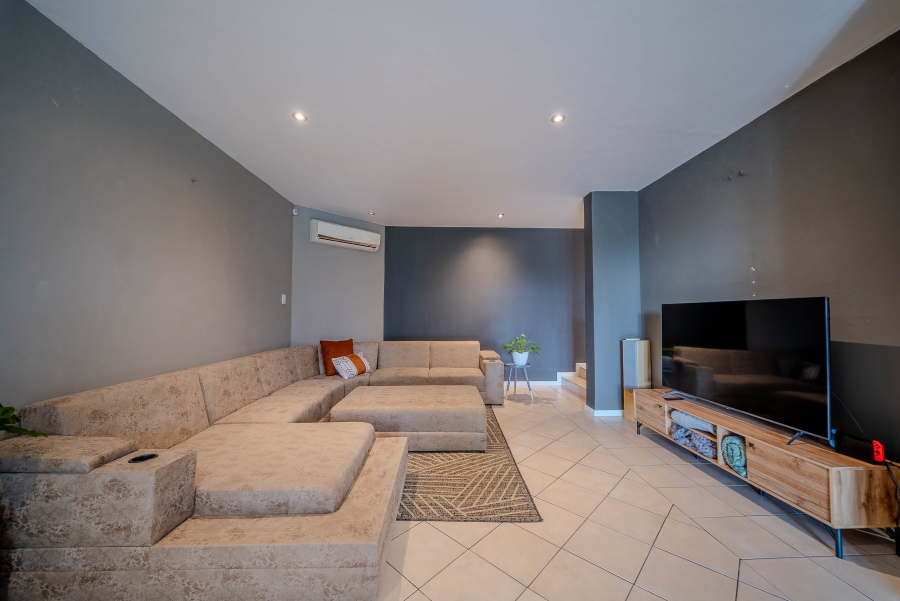 5 Bedroom Property for Sale in Lynnwood Glen Gauteng