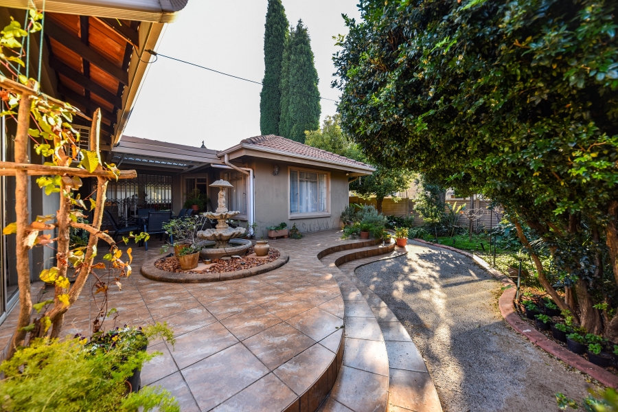 3 Bedroom Property for Sale in Moreleta Park Gauteng
