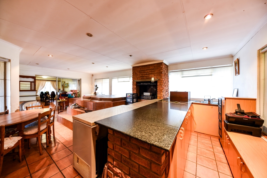 3 Bedroom Property for Sale in Moreleta Park Gauteng