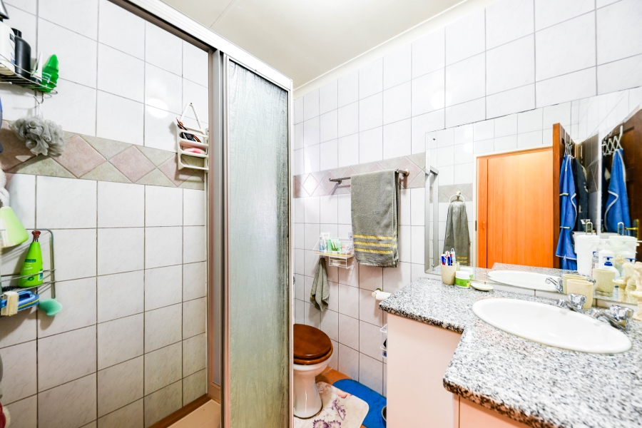 3 Bedroom Property for Sale in Moreleta Park Gauteng
