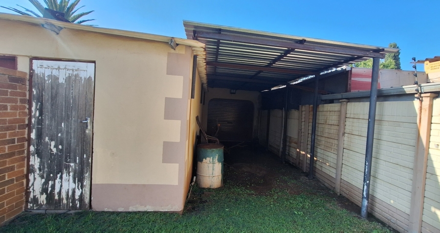 3 Bedroom Property for Sale in Sonland Park Gauteng