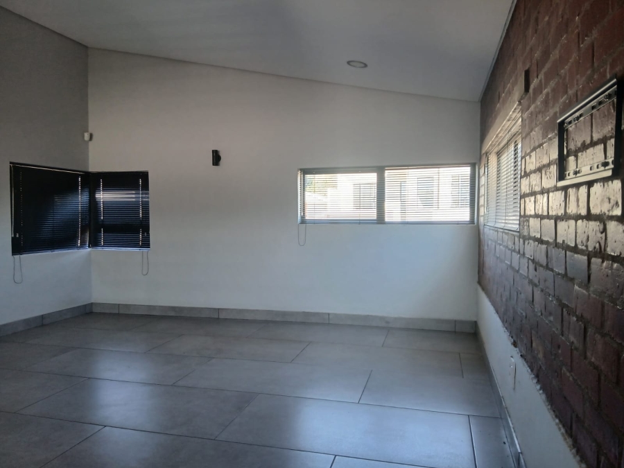 3 Bedroom Property for Sale in Roodepark Eco Estate Gauteng