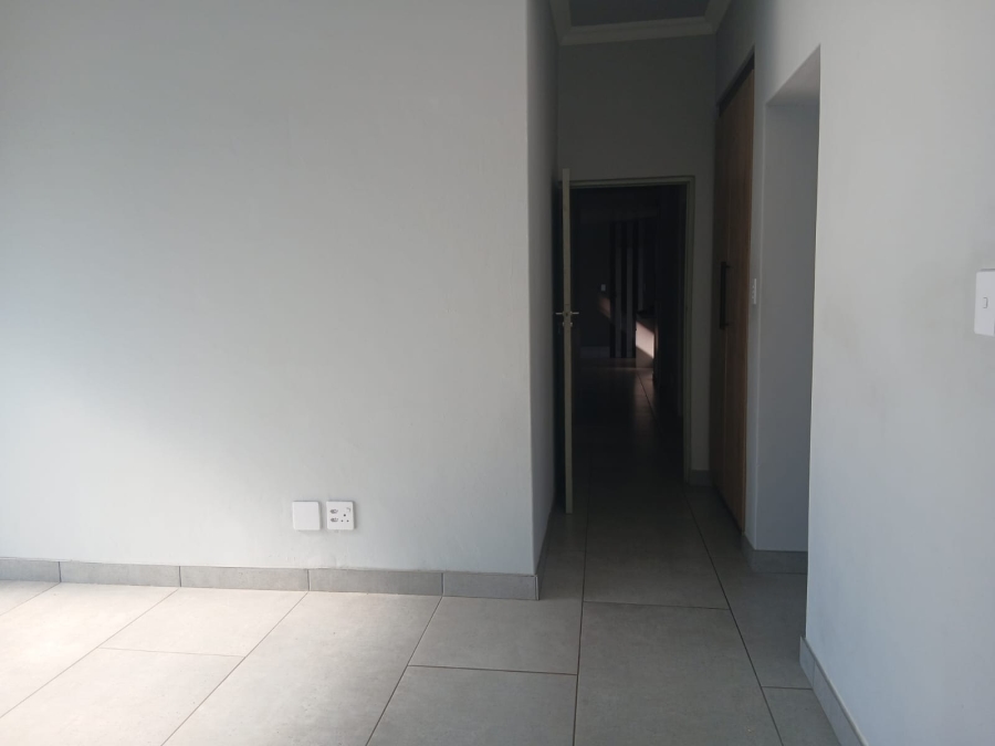 3 Bedroom Property for Sale in Roodepark Eco Estate Gauteng