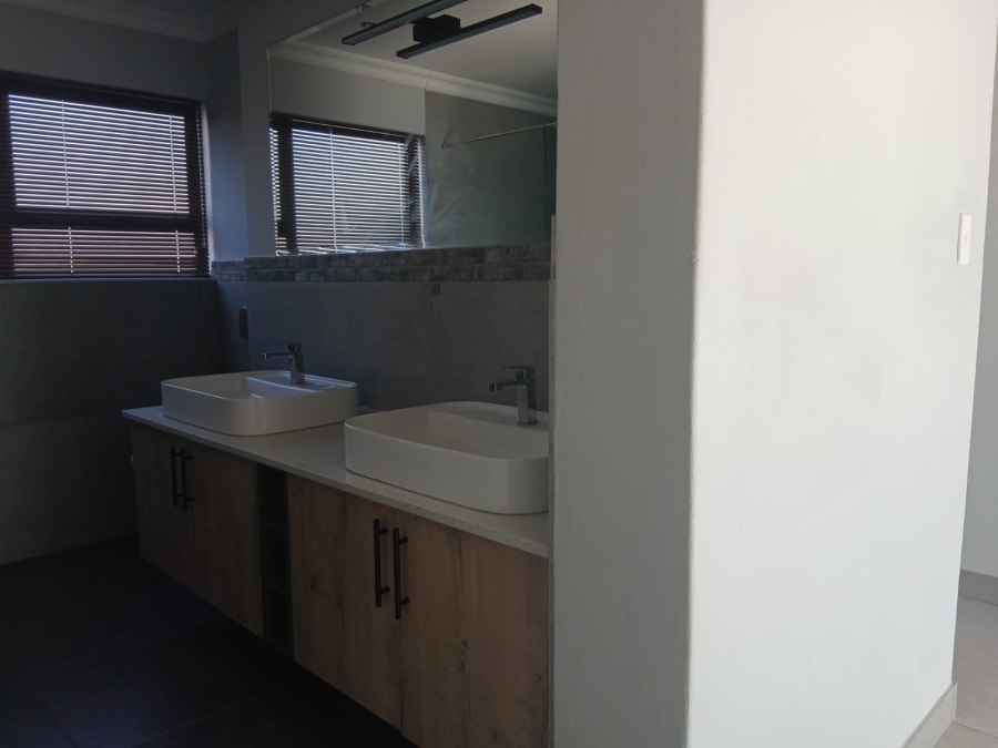 3 Bedroom Property for Sale in Roodepark Eco Estate Gauteng