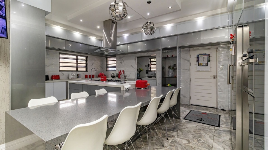 3 Bedroom Property for Sale in Mackenzie Park Gauteng