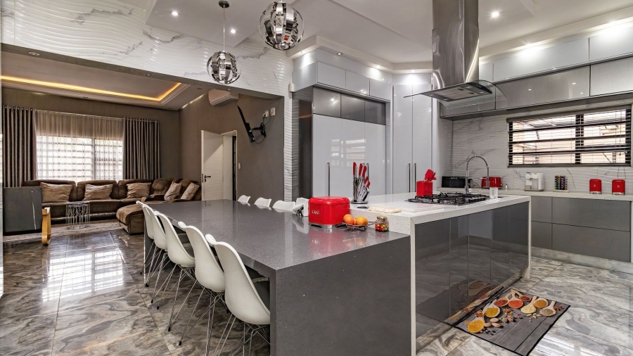 3 Bedroom Property for Sale in Mackenzie Park Gauteng