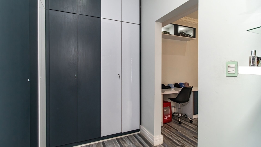 3 Bedroom Property for Sale in Mackenzie Park Gauteng