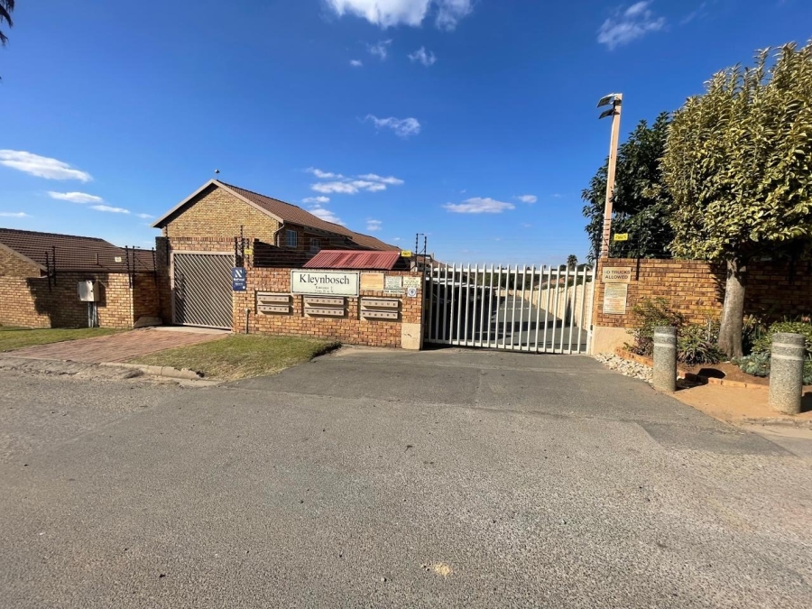 2 Bedroom Property for Sale in Birch Acres Gauteng