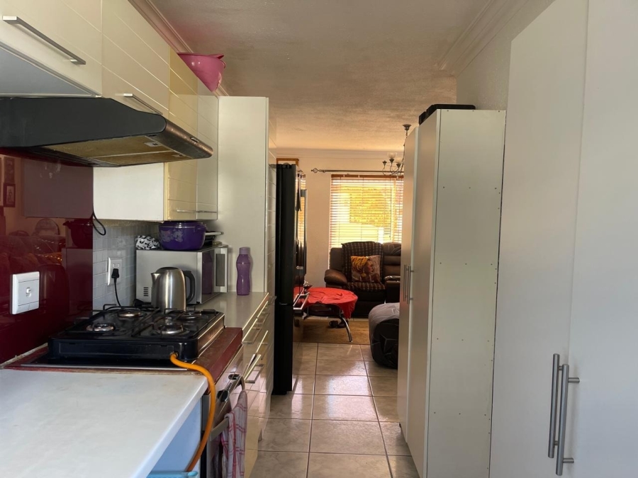 2 Bedroom Property for Sale in Birch Acres Gauteng