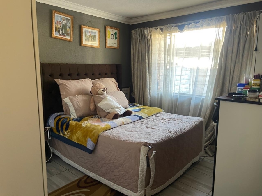 2 Bedroom Property for Sale in Birch Acres Gauteng