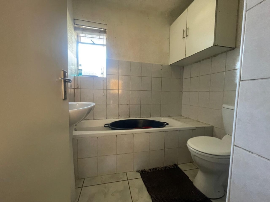 2 Bedroom Property for Sale in Birch Acres Gauteng