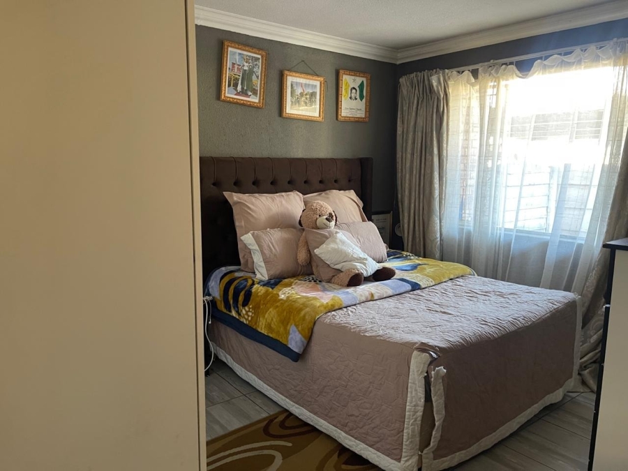 2 Bedroom Property for Sale in Birch Acres Gauteng