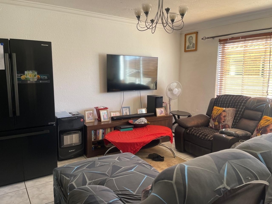 2 Bedroom Property for Sale in Birch Acres Gauteng