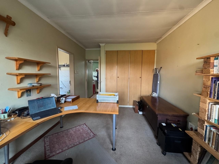 3 Bedroom Property for Sale in Hennopspark Gauteng