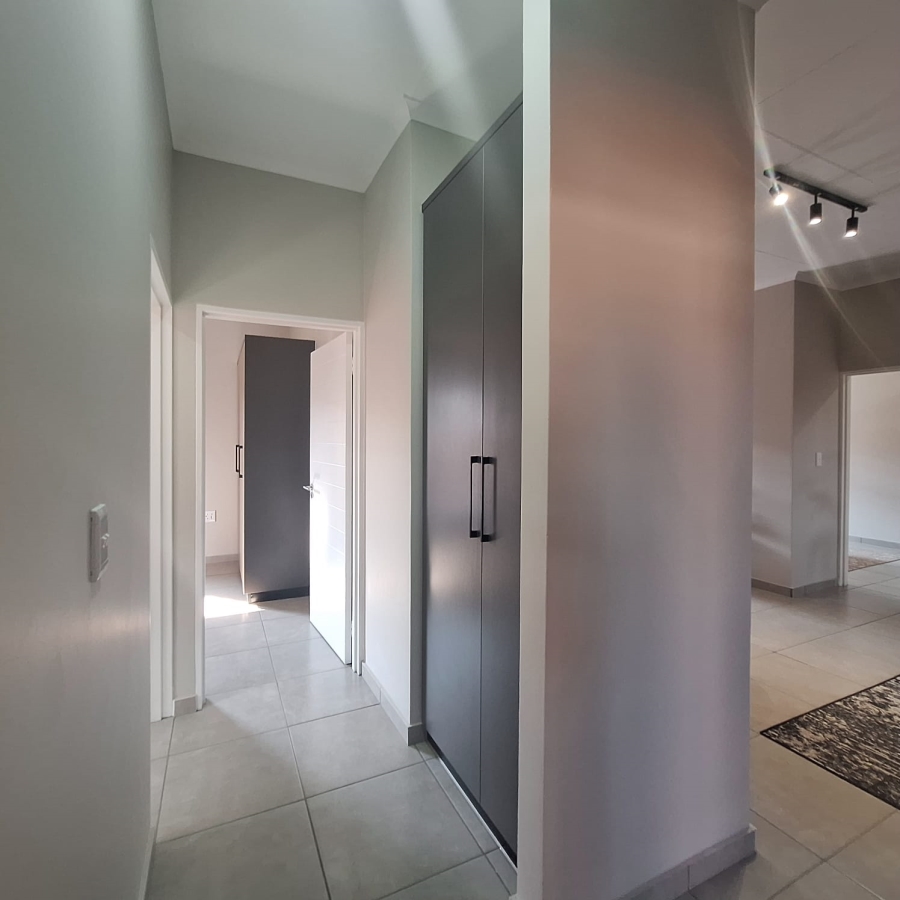 To Let 3 Bedroom Property for Rent in Rietvalleirand Gauteng