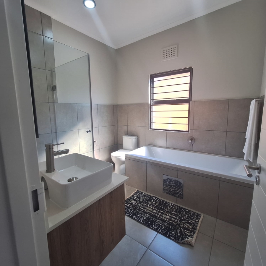 To Let 3 Bedroom Property for Rent in Rietvalleirand Gauteng