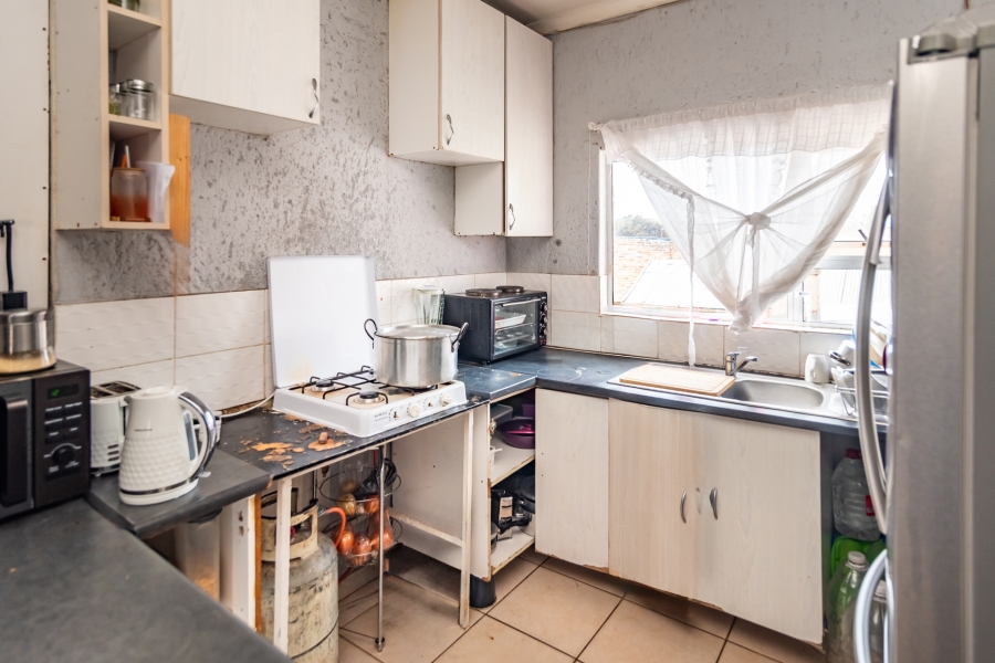 26 Bedroom Property for Sale in Bezuidenhout Valley Gauteng