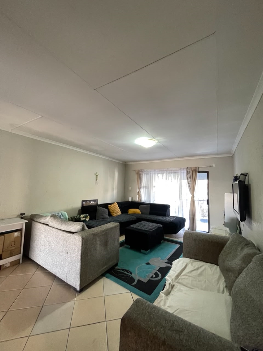 To Let 2 Bedroom Property for Rent in Northgate Gauteng