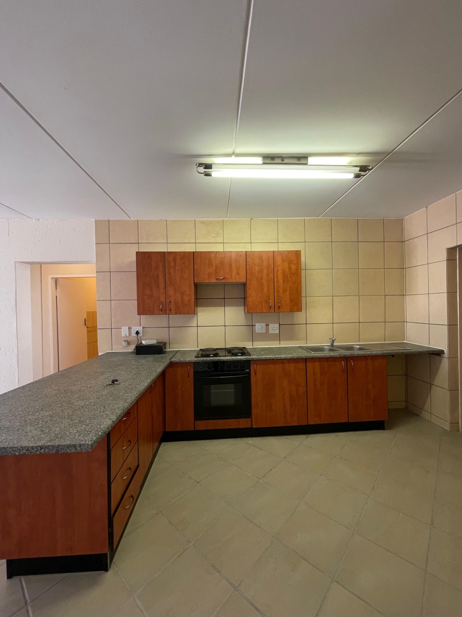 To Let 2 Bedroom Property for Rent in Northgate Gauteng