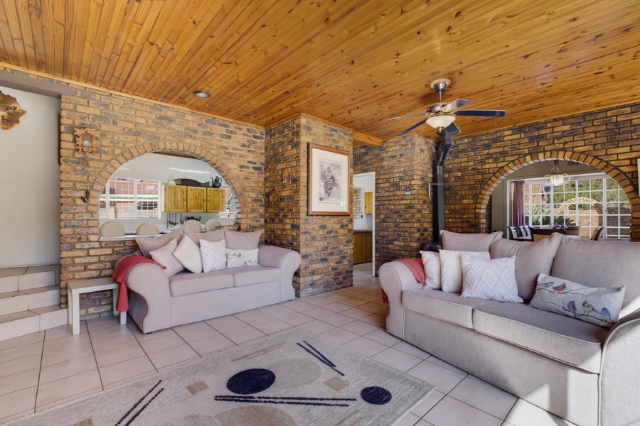 4 Bedroom Property for Sale in Eden Glen Gauteng