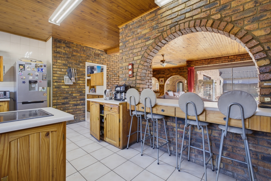 4 Bedroom Property for Sale in Eden Glen Gauteng