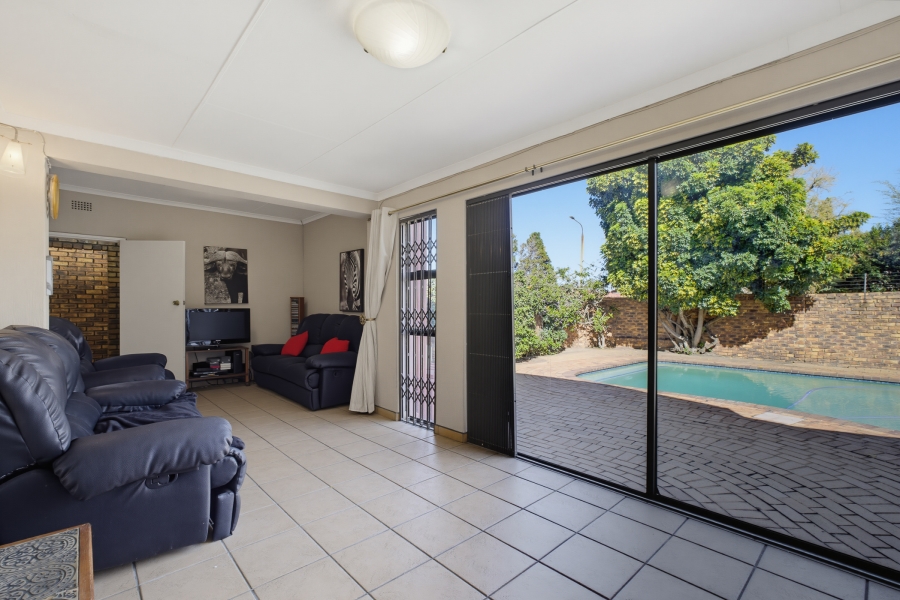 4 Bedroom Property for Sale in Eden Glen Gauteng