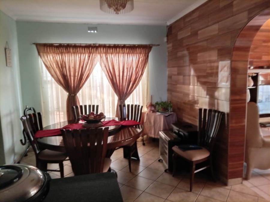 3 Bedroom Property for Sale in Golf Park Gauteng