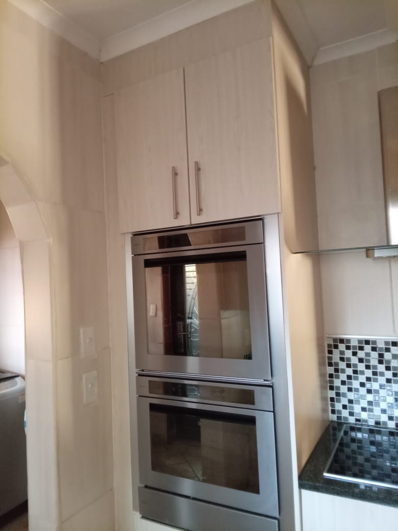 3 Bedroom Property for Sale in Golf Park Gauteng
