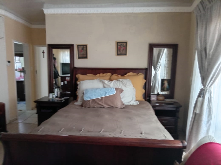 3 Bedroom Property for Sale in Golf Park Gauteng