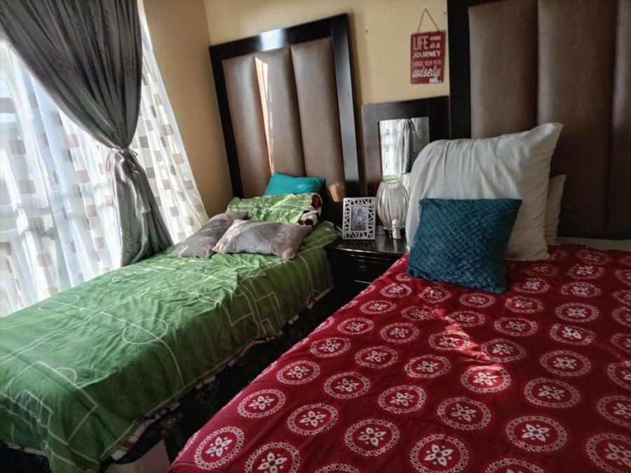 3 Bedroom Property for Sale in Golf Park Gauteng