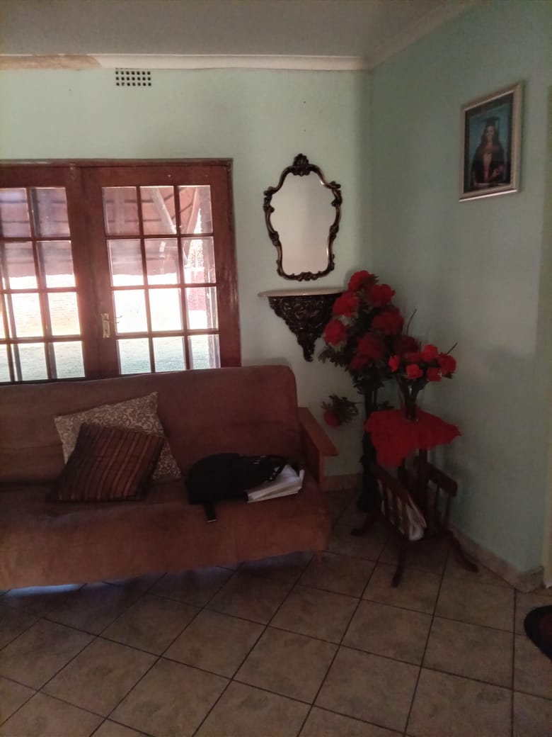 3 Bedroom Property for Sale in Golf Park Gauteng