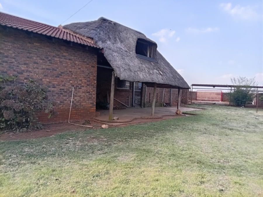 3 Bedroom Property for Sale in Golf Park Gauteng