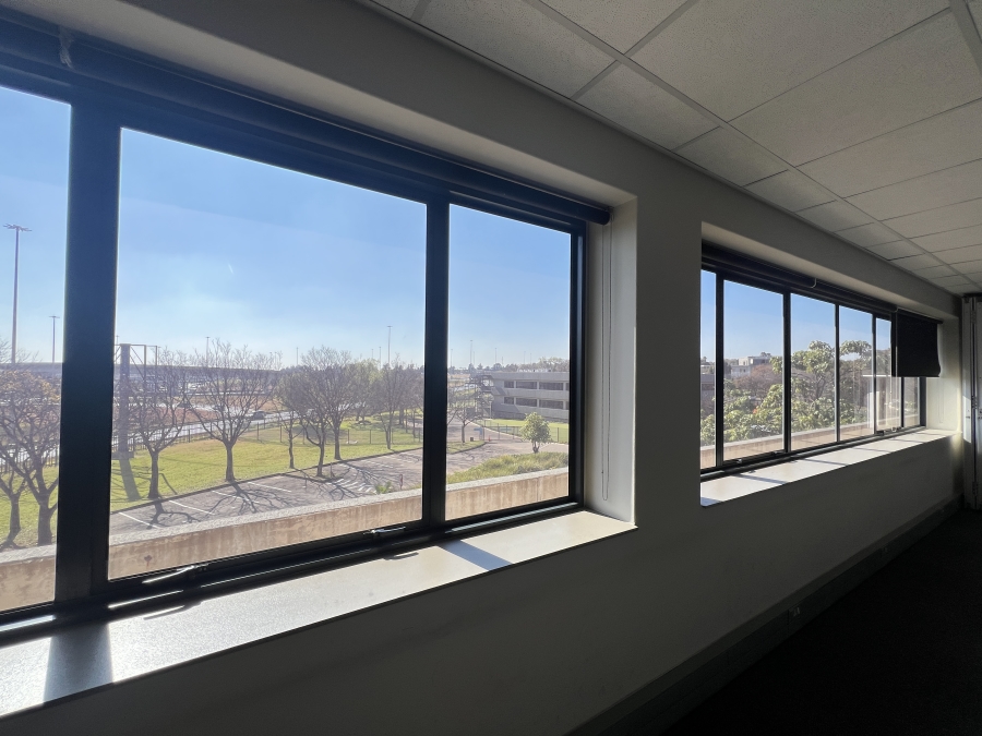 To Let Commercial Property for Rent in Bedfordview Gauteng