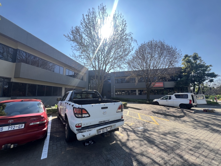 To Let Commercial Property for Rent in Bedfordview Gauteng