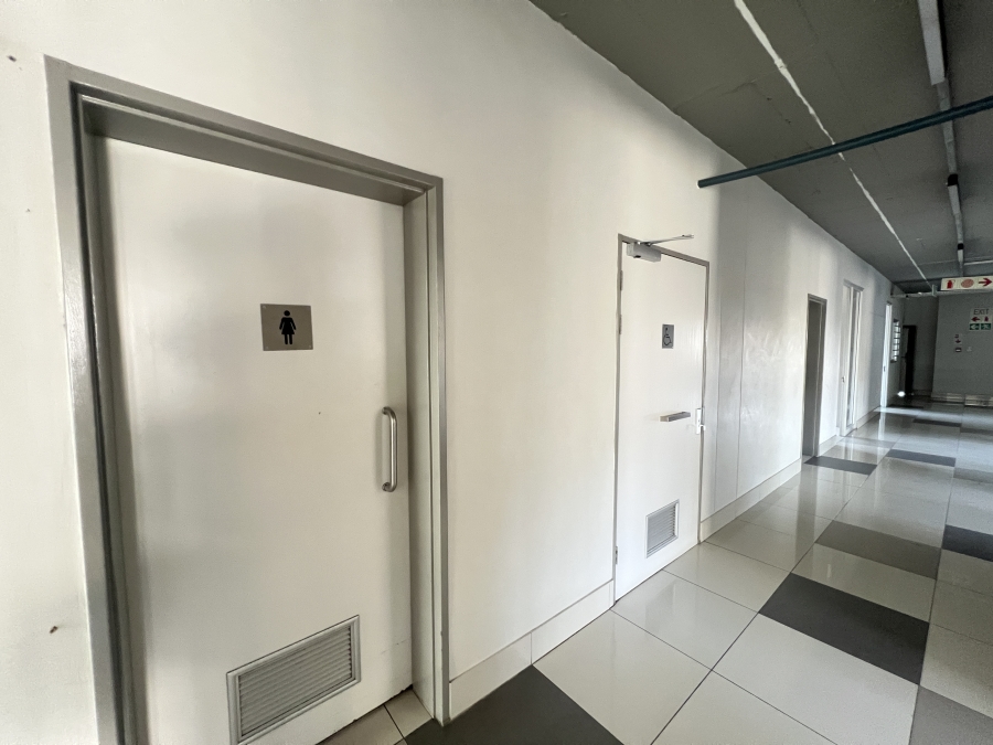To Let Commercial Property for Rent in Bedfordview Gauteng