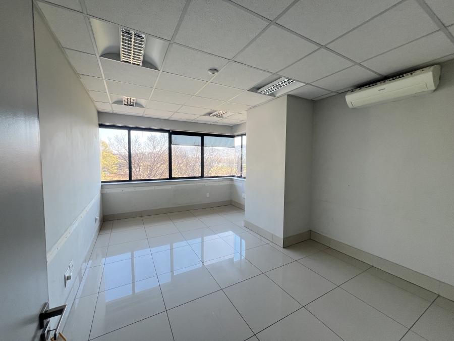 To Let Commercial Property for Rent in Bedfordview Gauteng