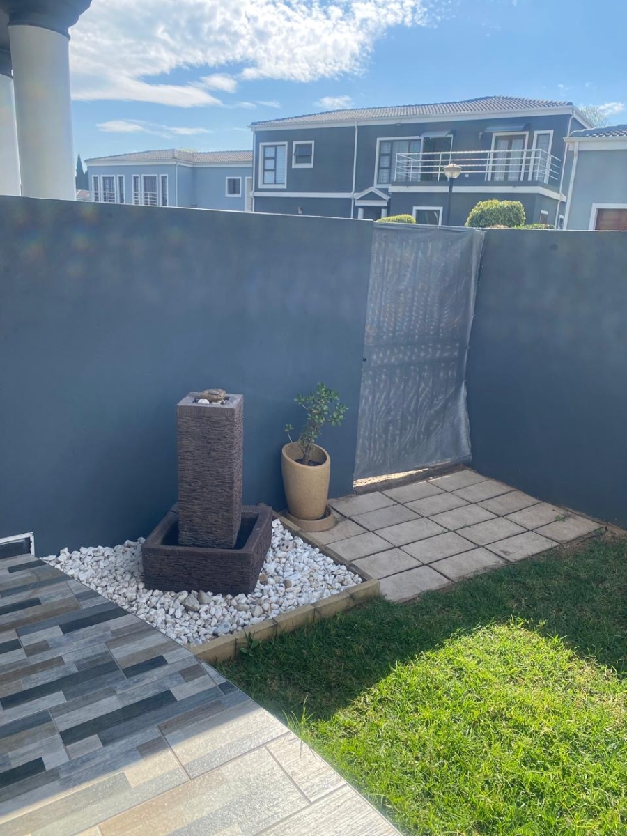 3 Bedroom Property for Sale in Erand Gardens Gauteng