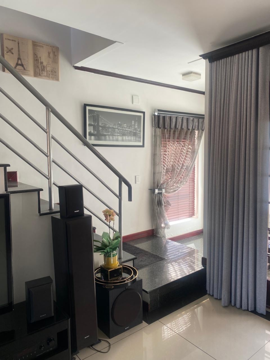 3 Bedroom Property for Sale in Erand Gardens Gauteng