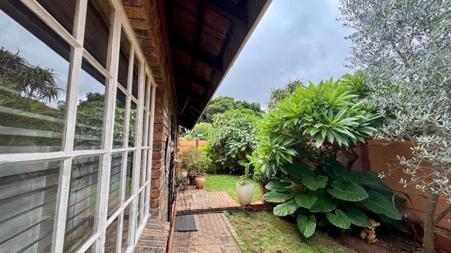 2 Bedroom Property for Sale in Wierda Park Gauteng