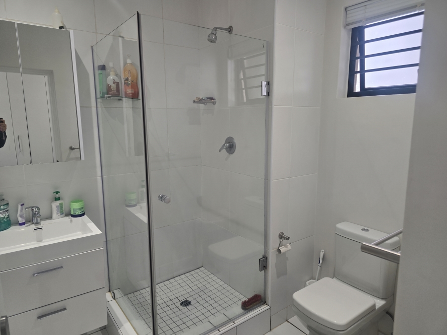 1 Bedroom Property for Sale in Beverley Gauteng