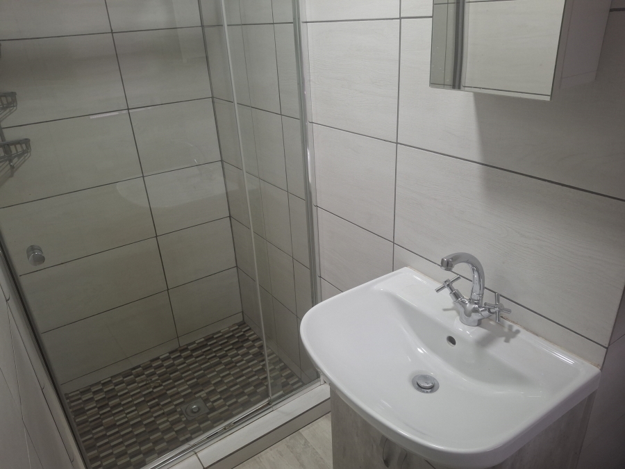 To Let 3 Bedroom Property for Rent in Garsfontein Gauteng