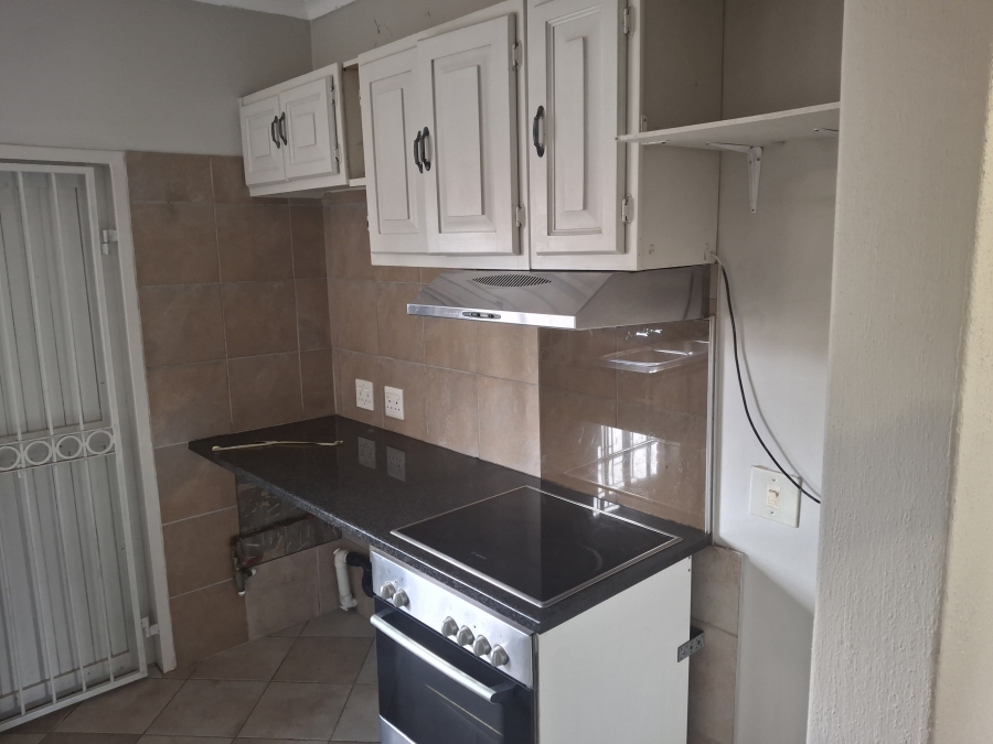 3 Bedroom Property for Sale in Garsfontein Gauteng
