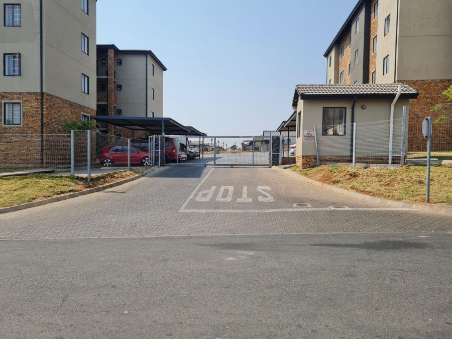 2 Bedroom Property for Sale in South Hills Gauteng