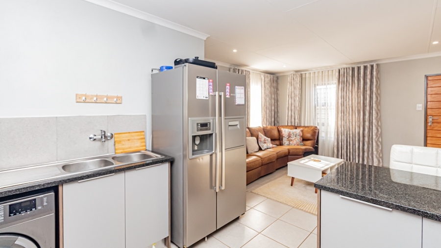 3 Bedroom Property for Sale in Sky City Gauteng