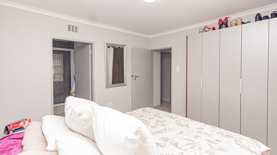 3 Bedroom Property for Sale in Sky City Gauteng