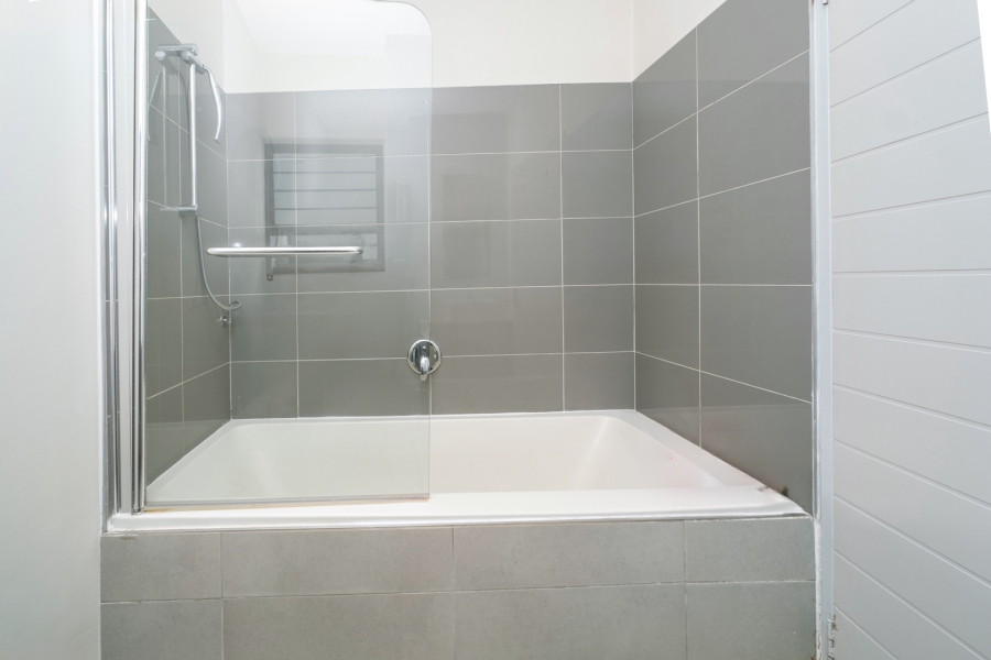 3 Bedroom Property for Sale in Broadacres Gauteng