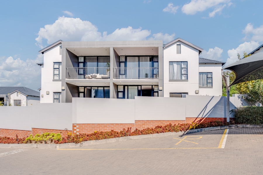 3 Bedroom Property for Sale in Broadacres Gauteng