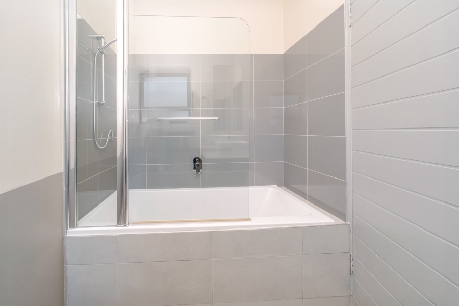 3 Bedroom Property for Sale in Broadacres Gauteng