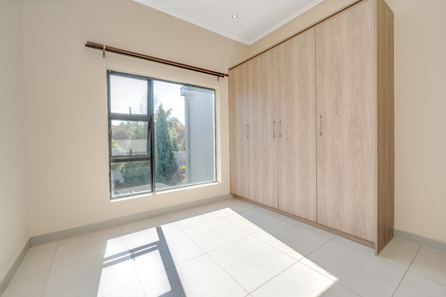 3 Bedroom Property for Sale in Broadacres Gauteng
